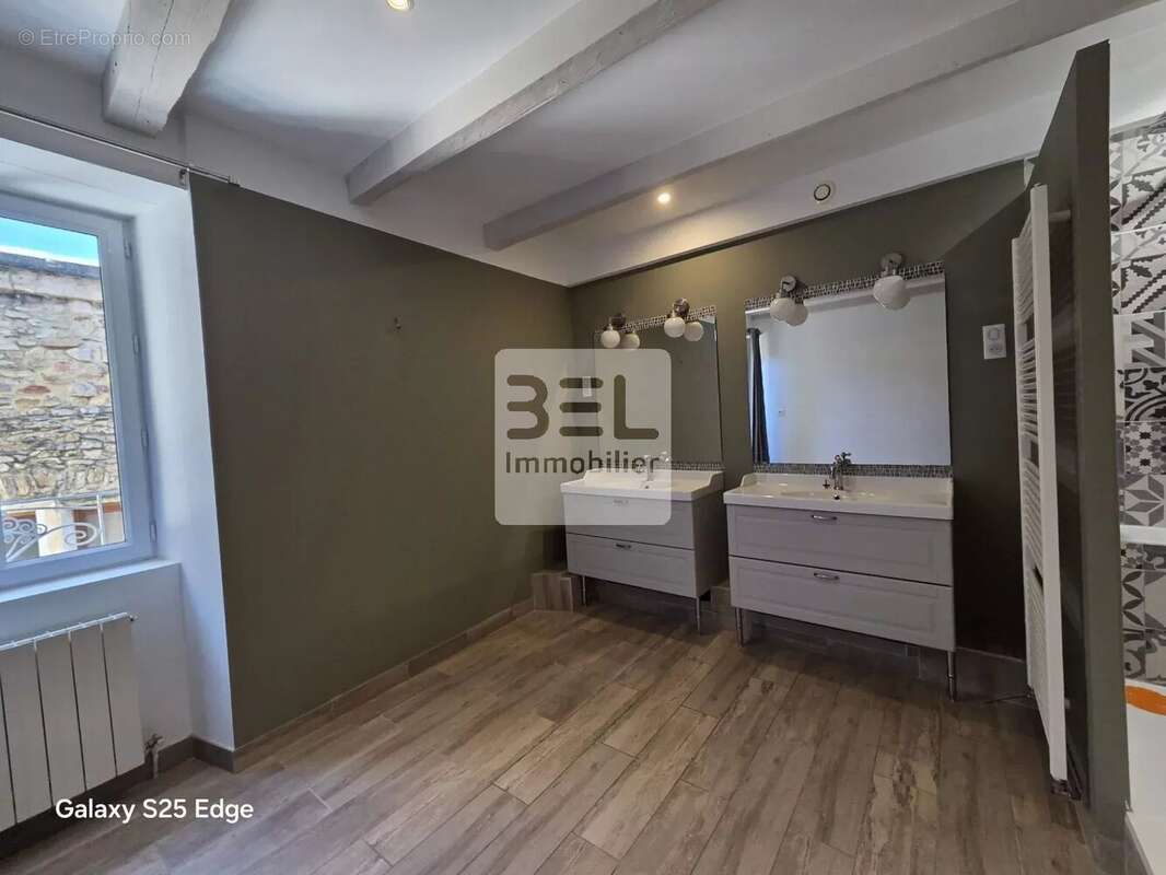 Maison à BAGNOLS-SUR-CEZE