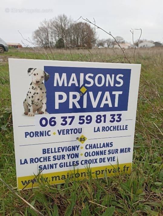 Terrain à LANDERONDE