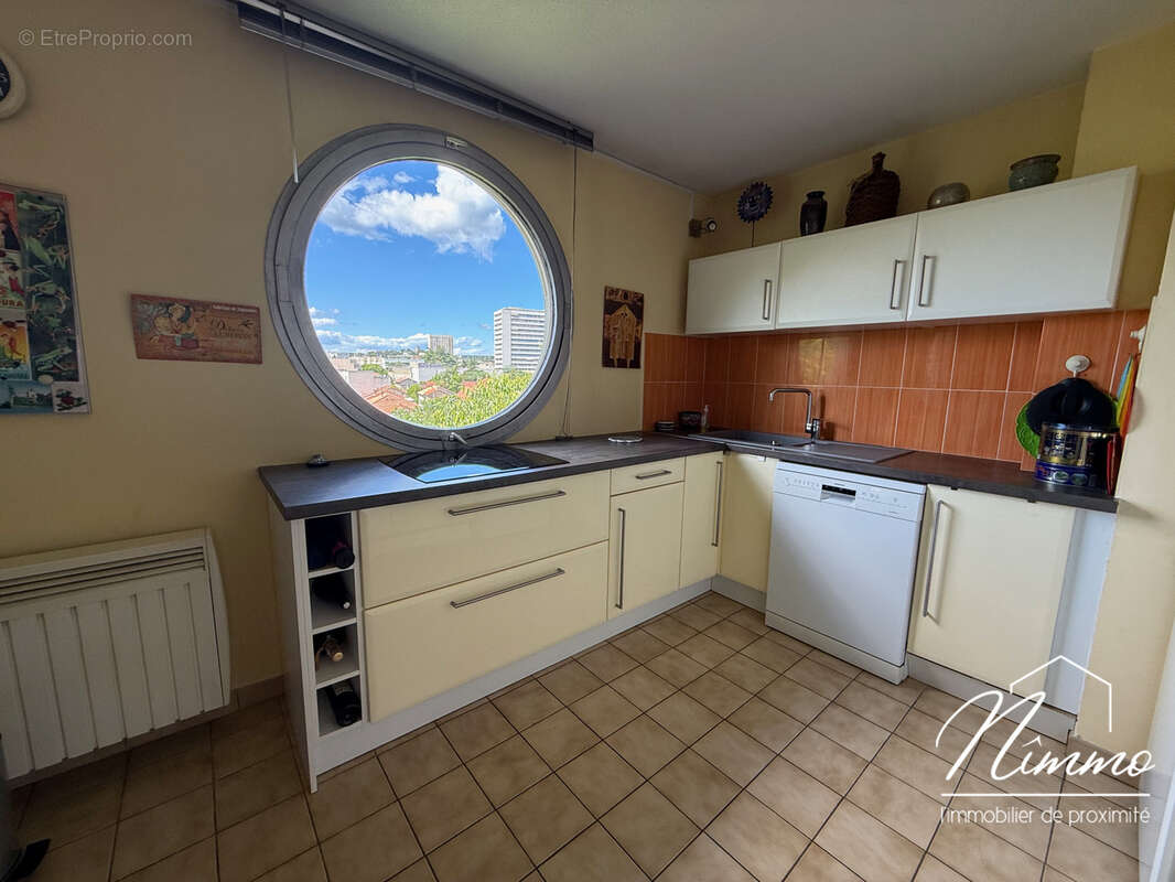 Appartement à NIMES
