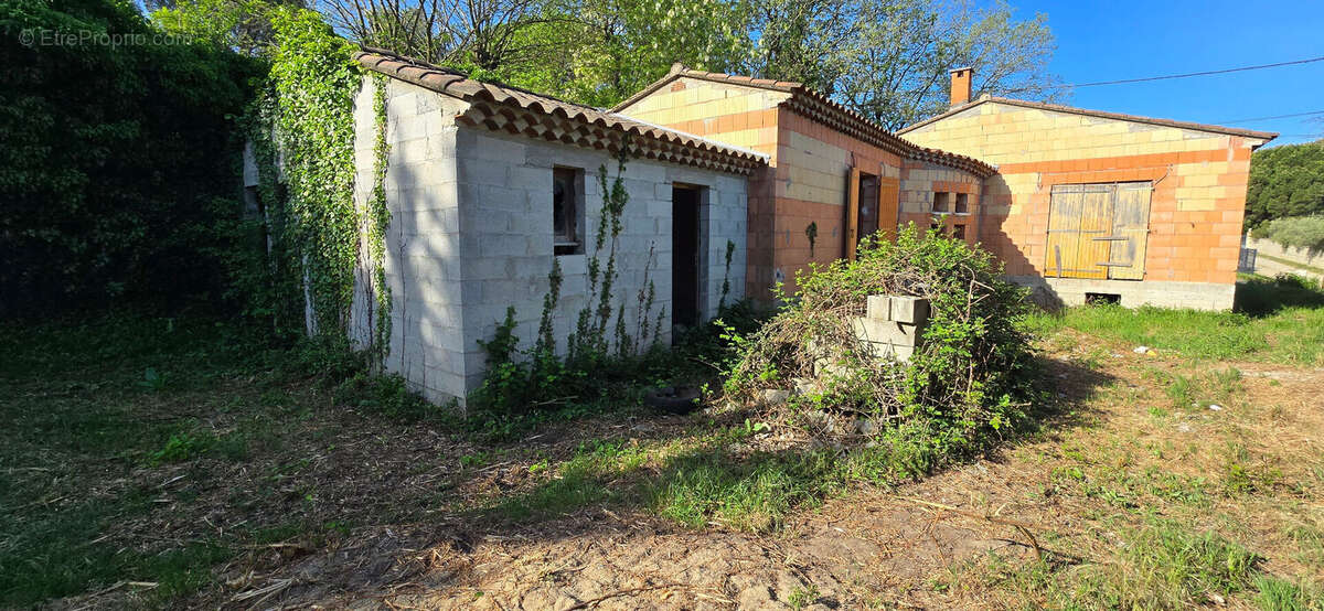 Maison à SAINT-PAULET-DE-CAISSON