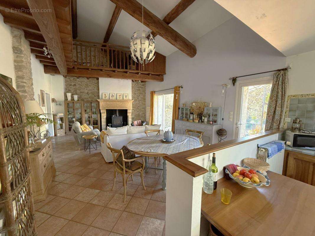 Maison à BIZE-MINERVOIS