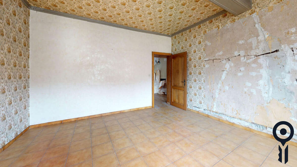Appartement à PUTTELANGE-AUX-LACS