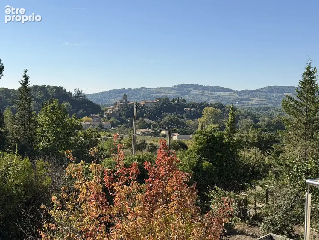 Maison avec vue dégagée et nombreuses dépendances - photo 30