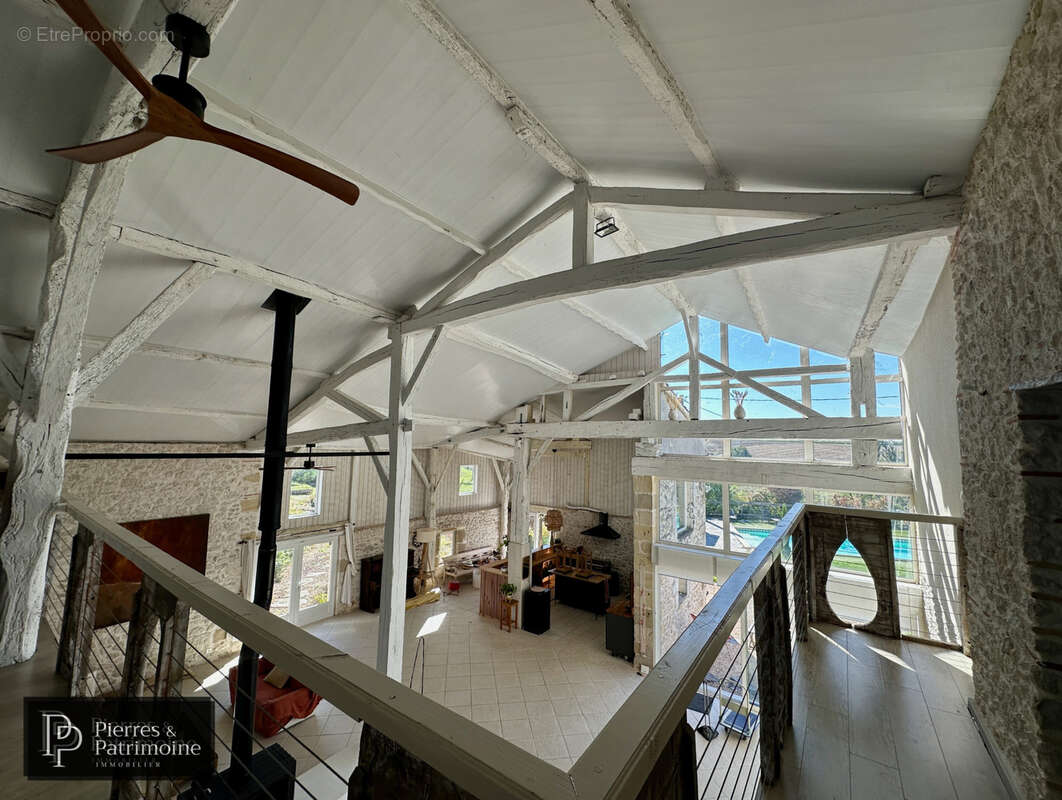 Maison à MAUVEZIN-SUR-GUPIE