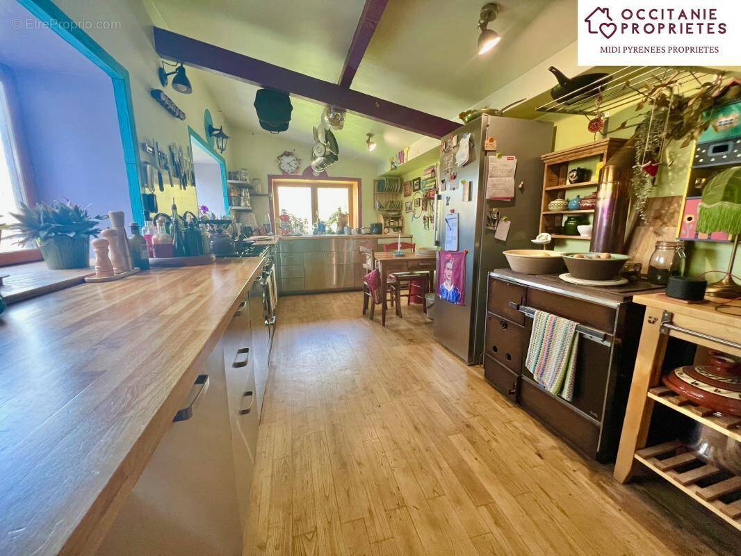 Maison à MONTESQUIEU-VOLVESTRE