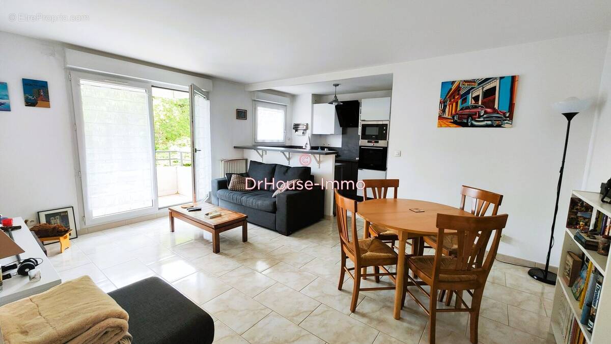 Appartement à RIS-ORANGIS