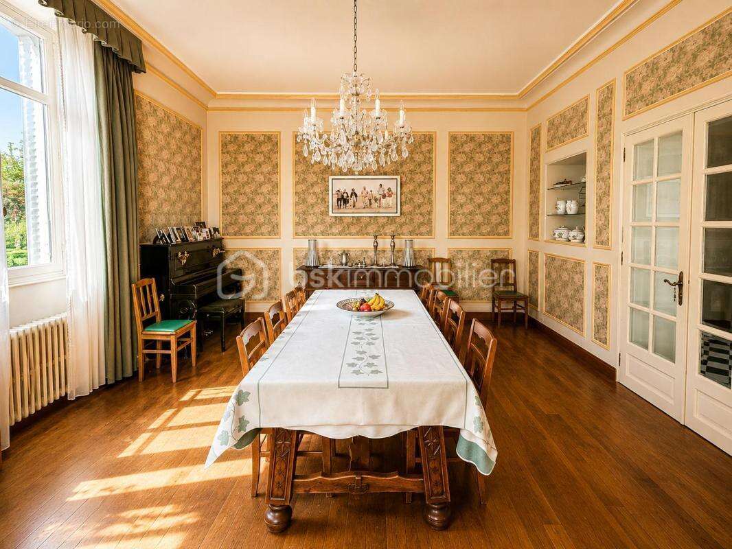 Maison à ECUEILLE