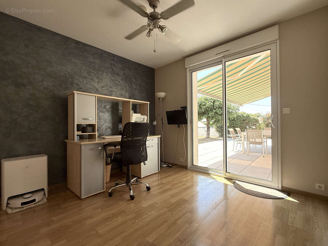 Mouzillon, centre-bourg - maison 5 chambres - grand sous-sol - jardin - photo 16