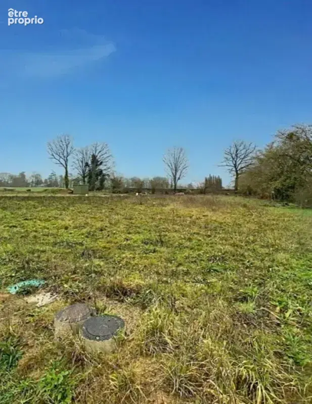 Terrain à SAINT-OUEN-DES-ALLEUX