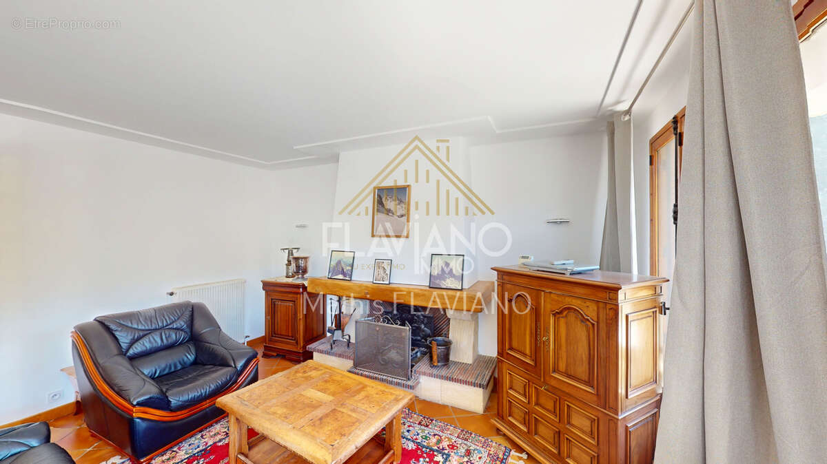 Appartement à BARCELONNETTE