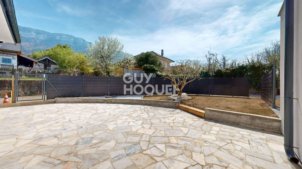 Appartement à AIX-LES-BAINS