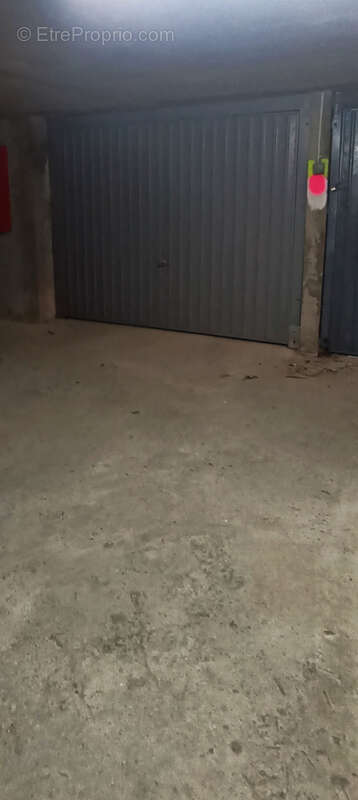 Parking à LE BARCARES