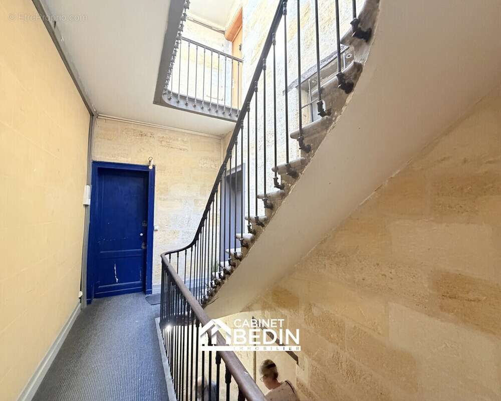 Appartement à BORDEAUX
