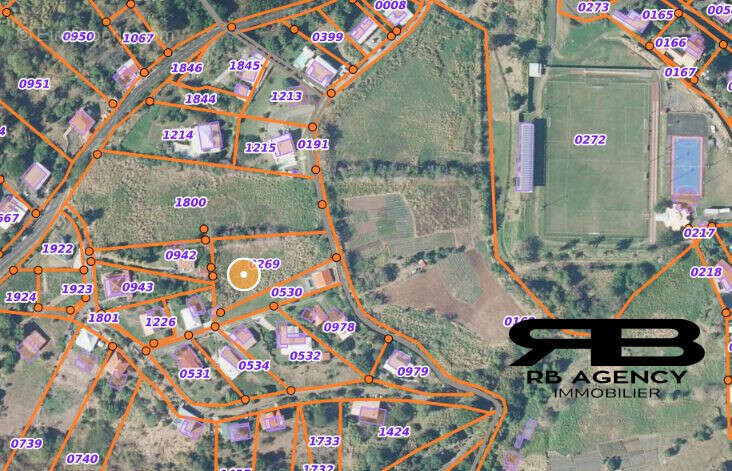 Terrain à LE CARBET