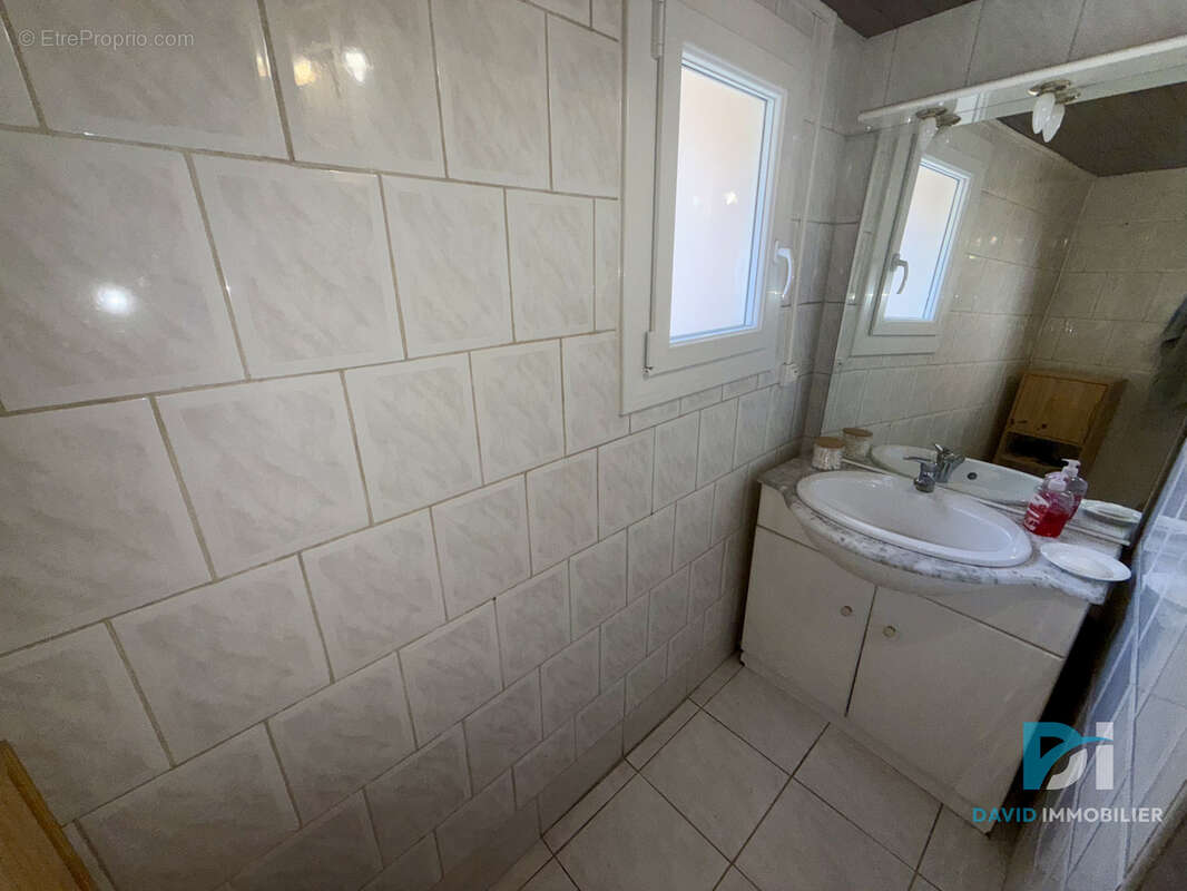 Appartement à SERVIAN