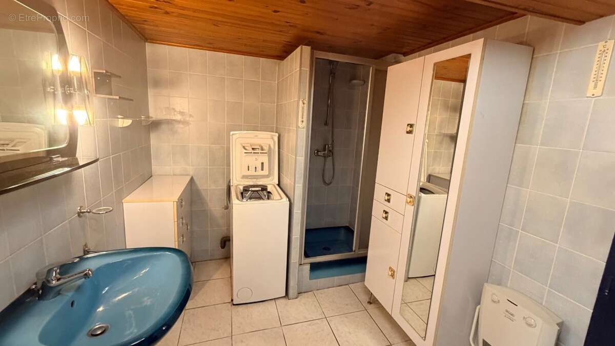 Villecloye maison 3 chambres avec grange, atelier, garage et beau terrain - photo 23
