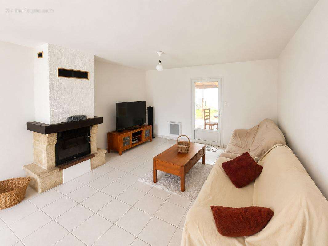 Bouguenais bourg   maison de plain-pied 3 chambres   grand g - photo 5