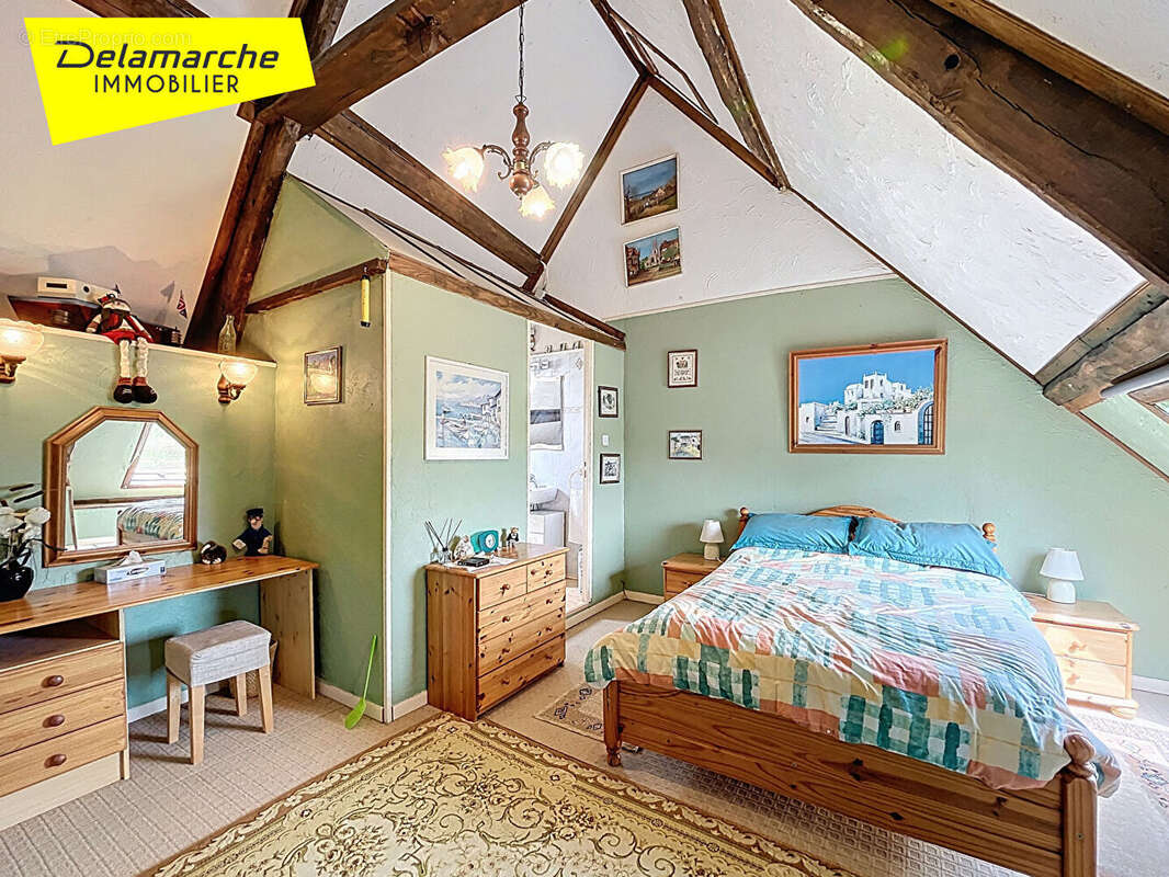 Maison à SAINT-MARTIN-DE-CENILLY