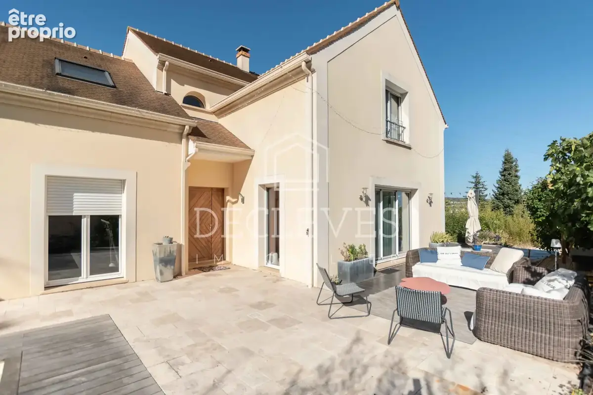 MÉDAN   Élégante maison familiale de 225 m2 avec piscine - - photo 20