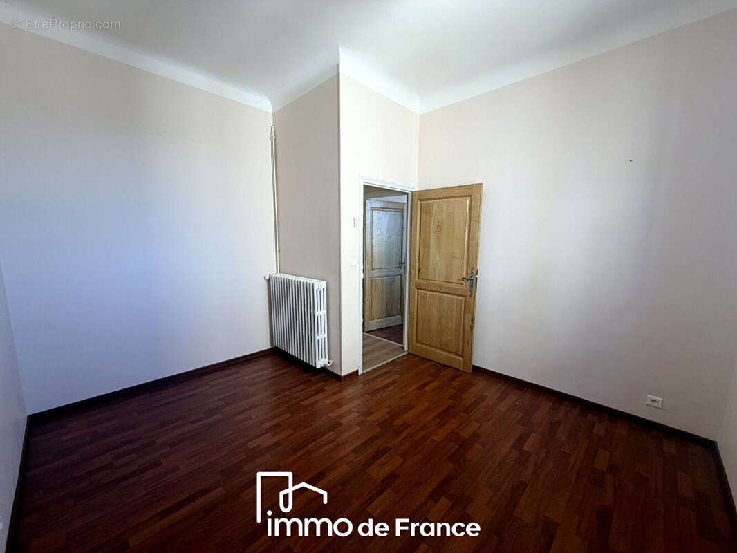 Appartement T4 Tour de Ville - photo 6