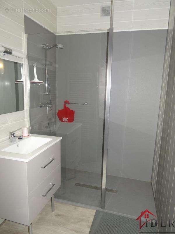 Appartement à BAINS-LES-BAINS