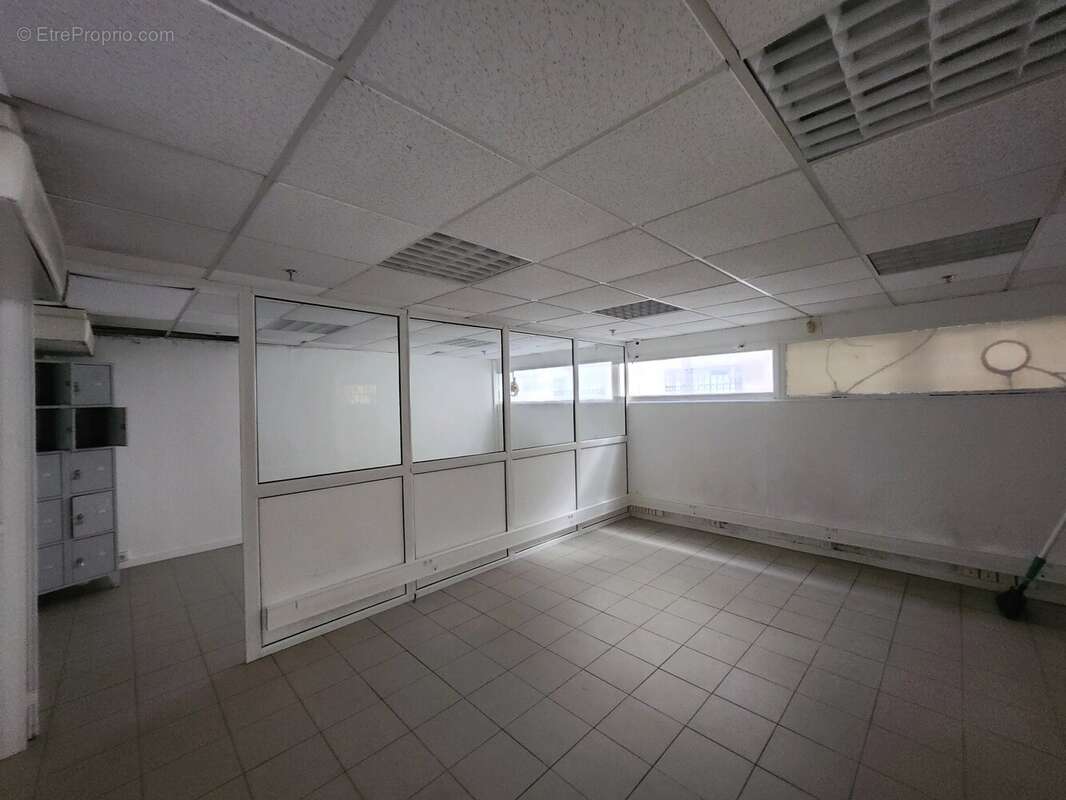 Commerce 65 m² à Montpellier  - photo 4