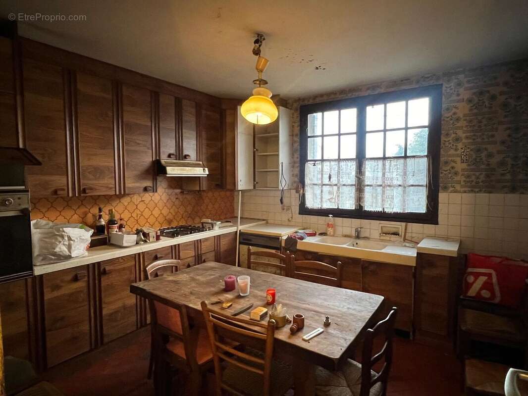 Maison à COMBS-LA-VILLE