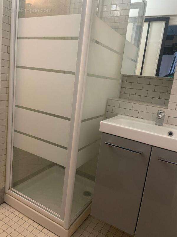 Appartement à PARIS-7E