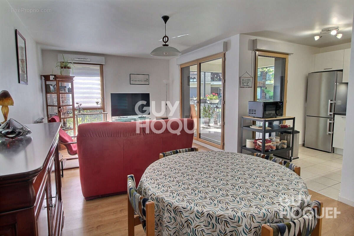Appartement à CHAVILLE