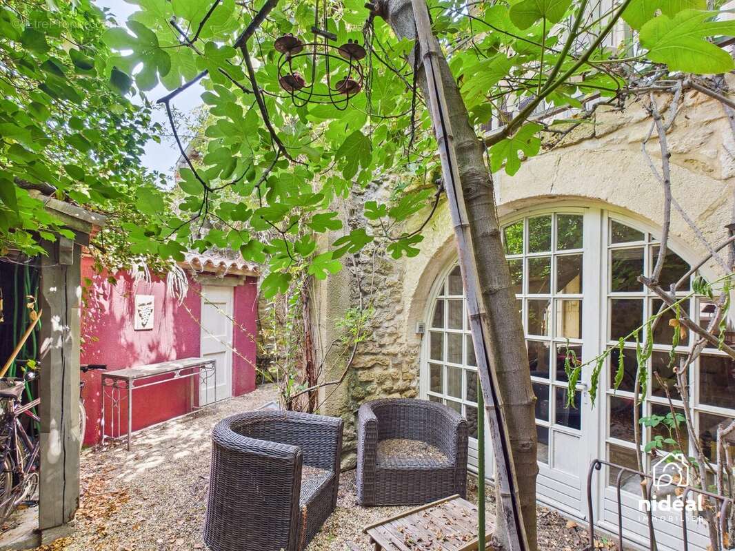 Maison à AUJARGUES