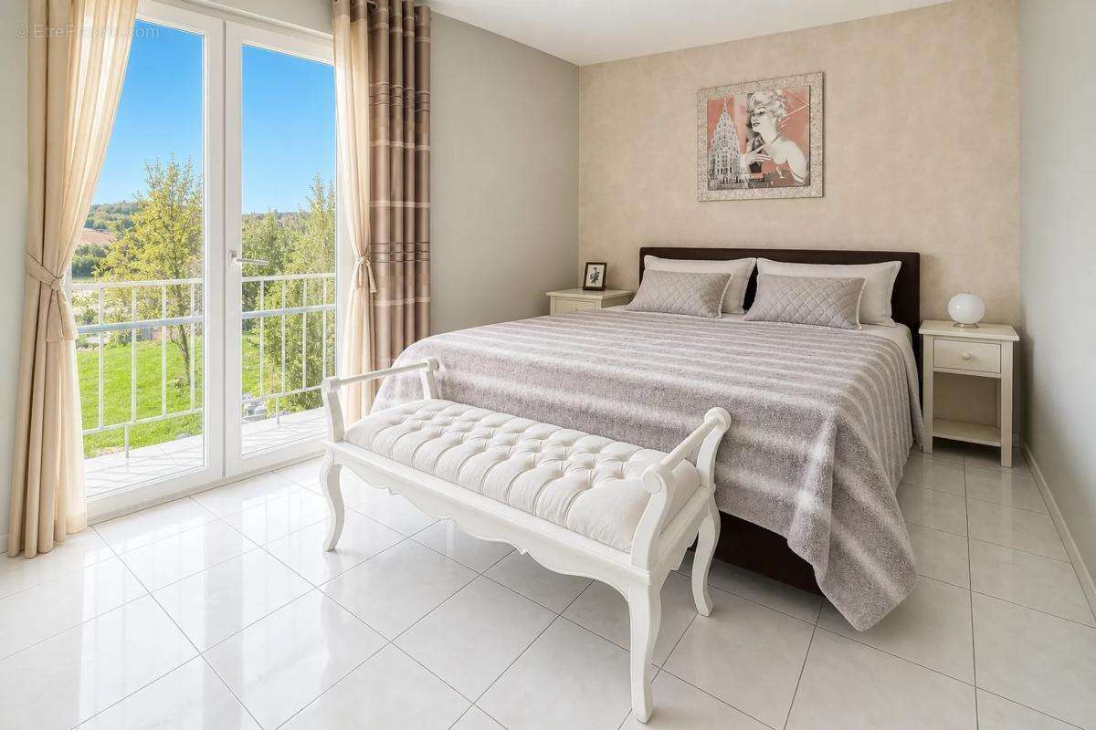 Maison à SOIGNOLLES-EN-BRIE