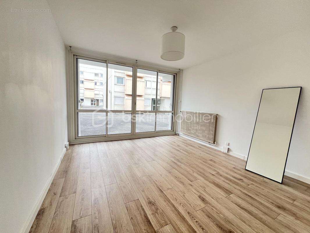 Appartement à VILLEJUIF