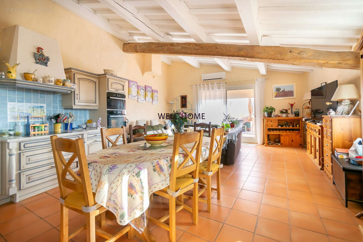 Maison à BAUDINARD-SUR-VERDON