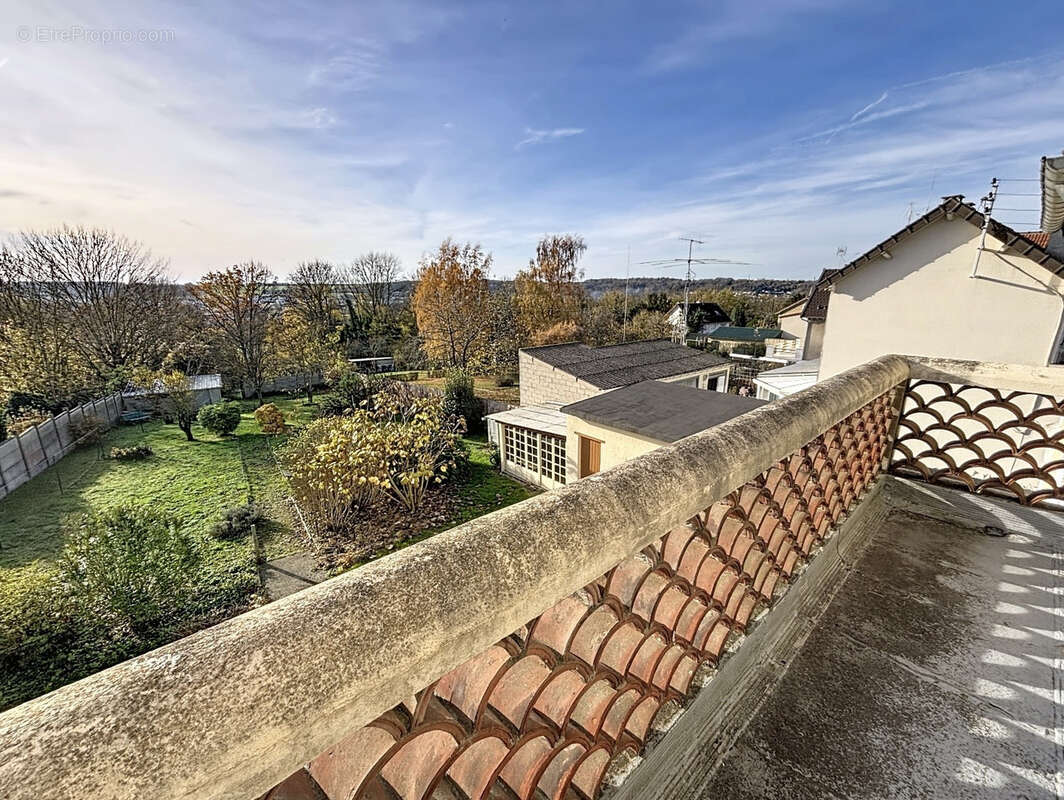Maison à COULOMMIERS