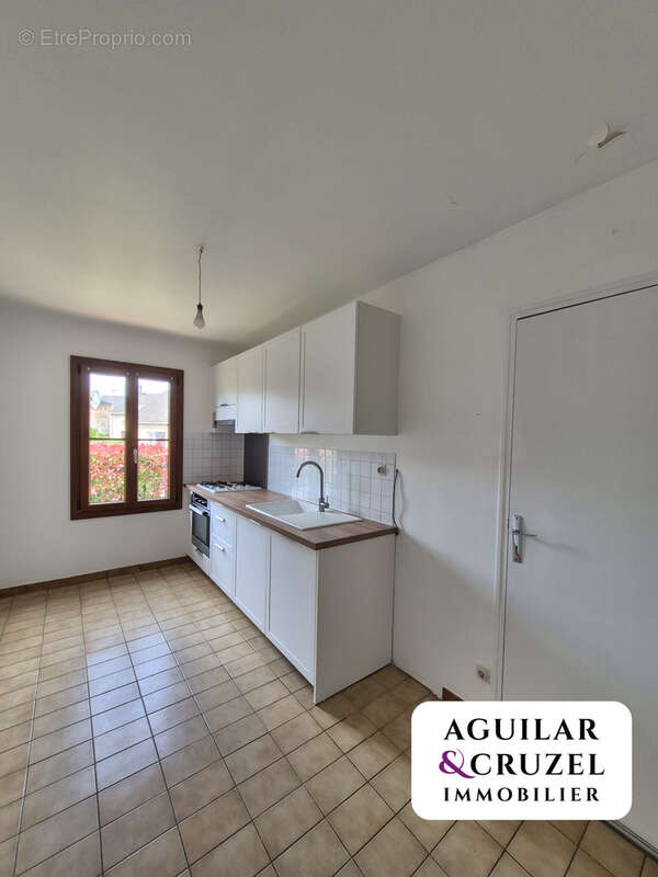 Maison à SAINT-DOULCHARD