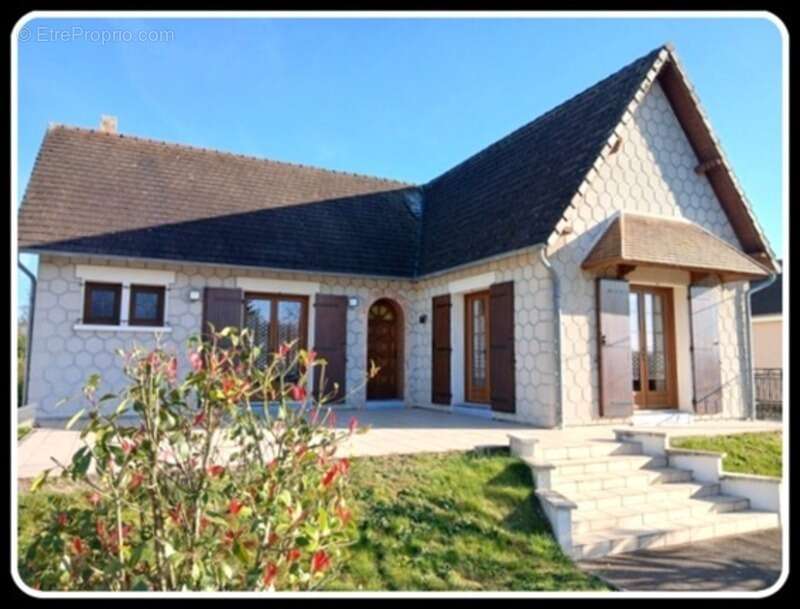 Maison à TREVOL