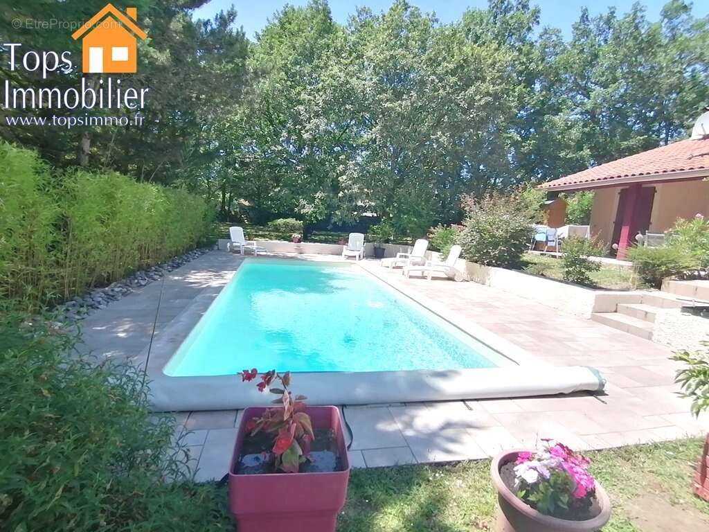 Charmante maison de plain-pied 150 m² avec piscine chauffée sur parc arboré de 2 500 m² - photo 2