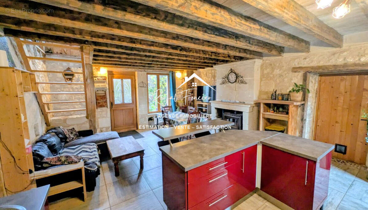 Cuisine A et E - Maison à ANTRAN