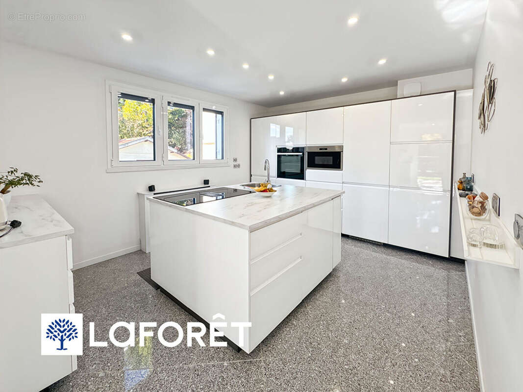 Maison à MORSANG-SUR-ORGE