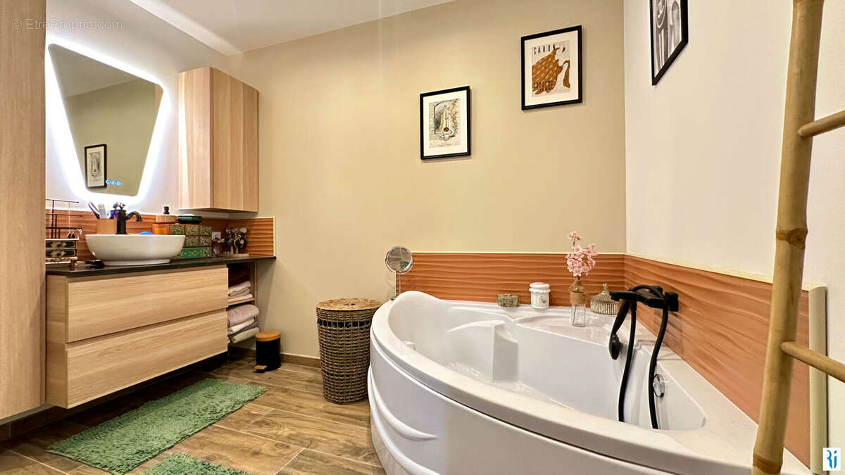 Maison à LE GRAND-QUEVILLY