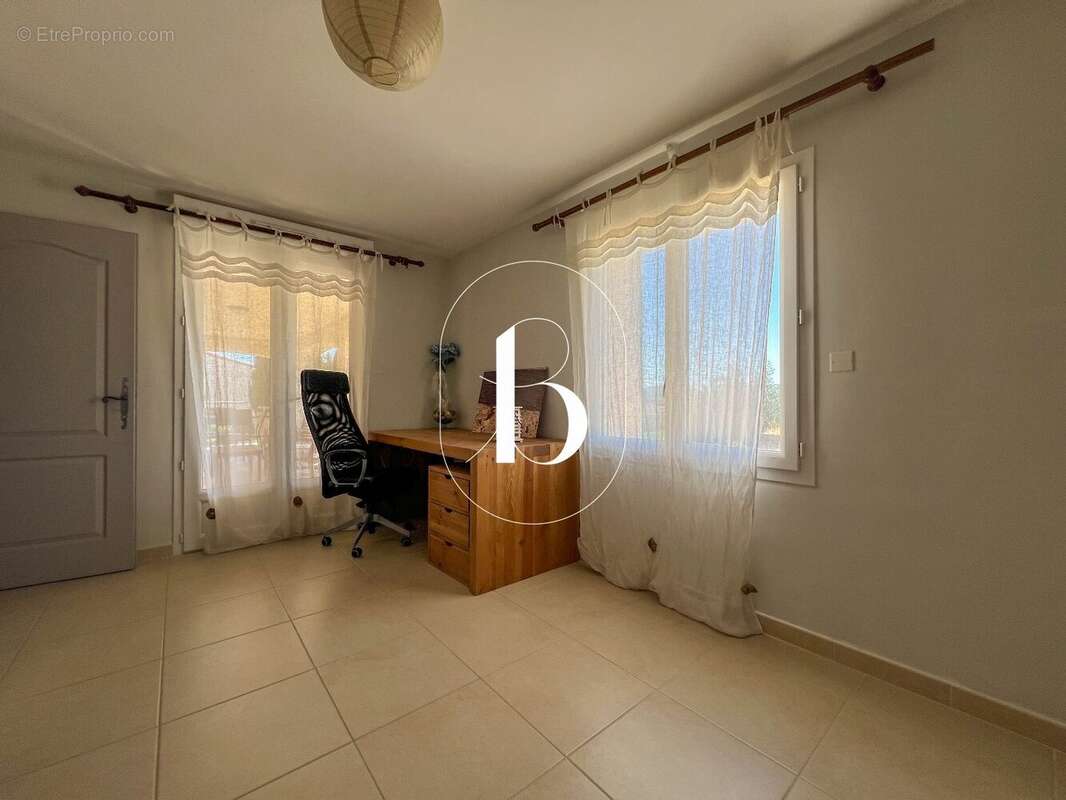 Maison à GOUDARGUES