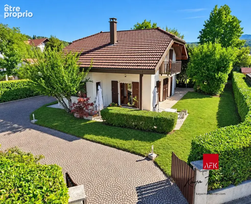 Photo Maison à Pringy au prix de 740 000€