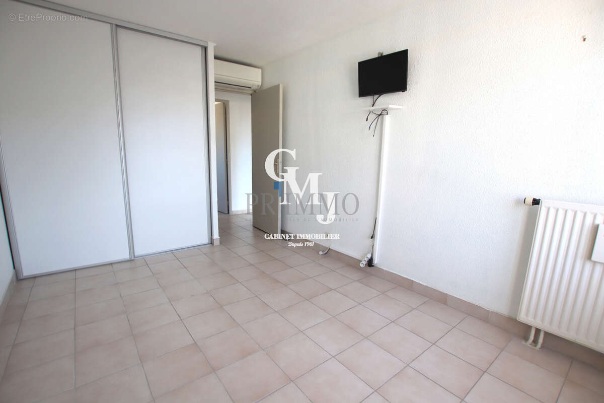 Saint-raphael - 3 pieces - 72 m2 - photo 6