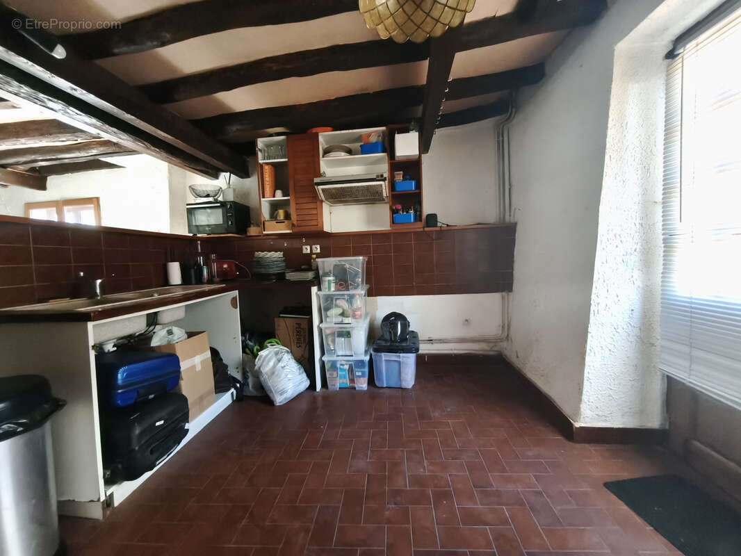 En vente à Saint-Laurent-D'Agny : maison de village avec Projet de rénovation clé en main - photo 4