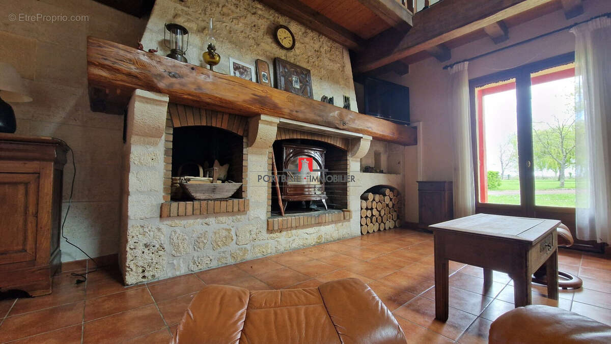 Maison à SAINT-ANDRE-DE-CUBZAC