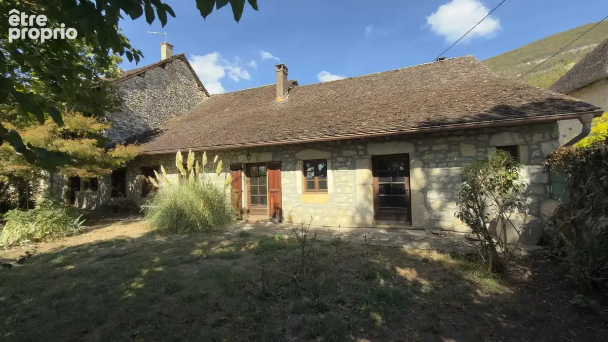 Propriété en pierres 175m2 - Terrain de 475m2 - photo 3