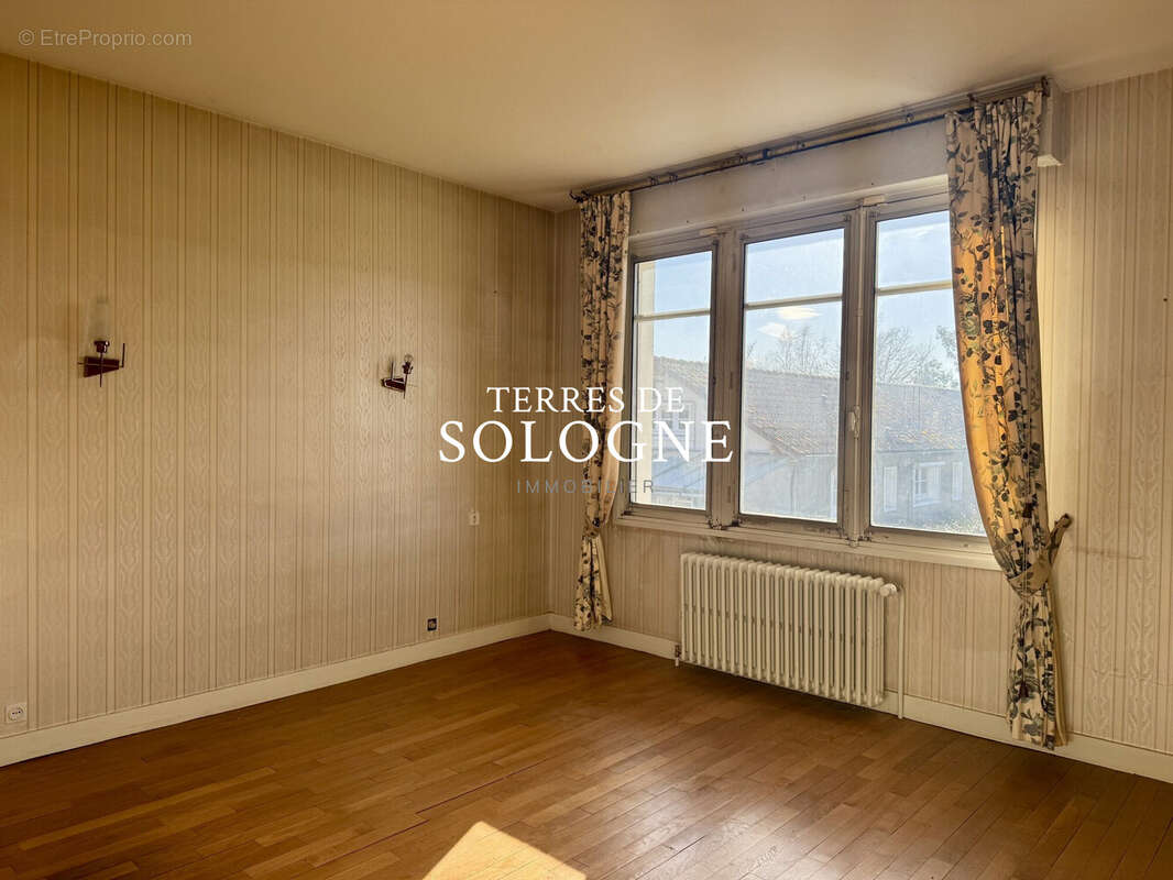 Maison à LAMOTTE-BEUVRON