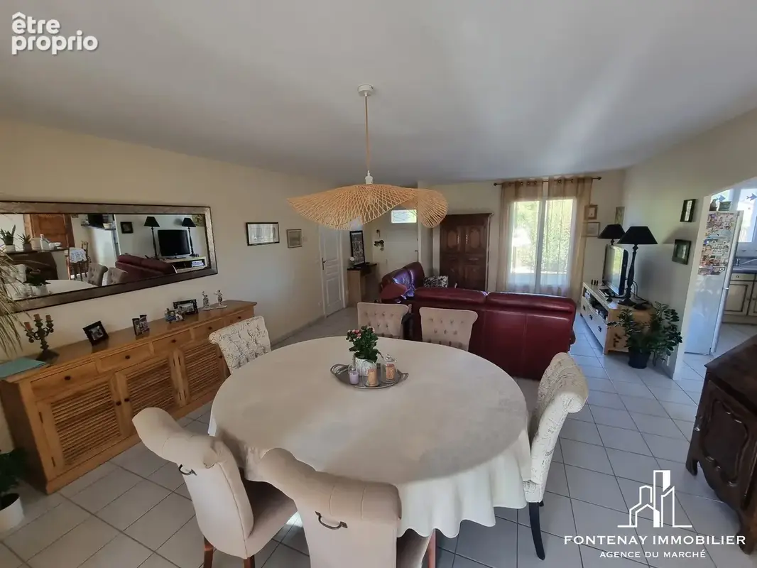 Maison 5 pièces 106 m² à vendre à Fontenay-Le-Comte (85200) - photo 5