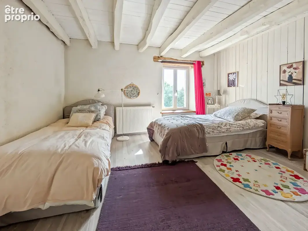 Maison en pierre  avec dépendances - 317 m² - 4 chambres - 8 pièces - Noyal sous Bazouges (35560) - photo 14