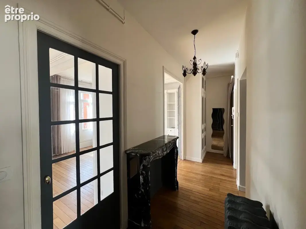 Secteur place du forum - magnifique duplex type 6 pieces de 135m2 + balcon - photo 6